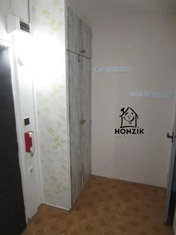 Pronájem bytu 1+kk, Praha - Háje, Matúškova, 29 m2