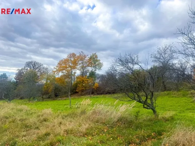Prodej zahrady, Zlín - Kudlov, 8864 m2