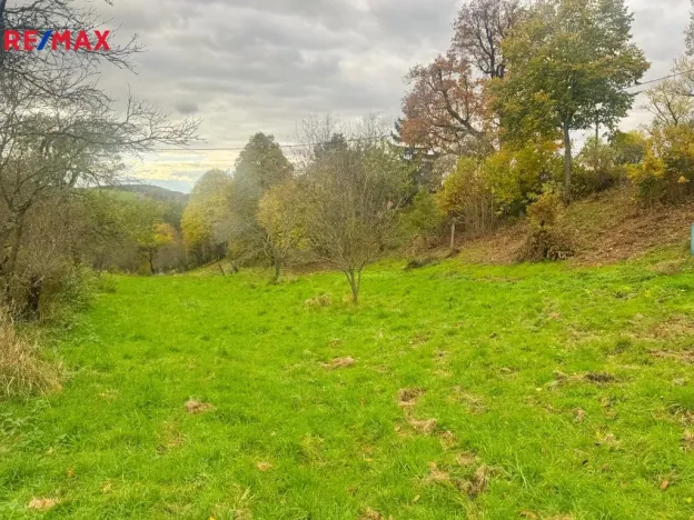 Prodej zahrady, Zlín - Kudlov, 8864 m2