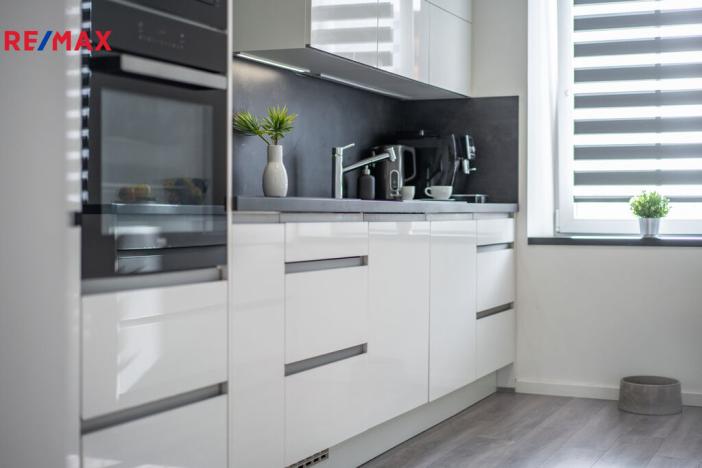 Prodej bytu 3+kk, Litvínov - Horní Litvínov, Podkrušnohorská, 76 m2