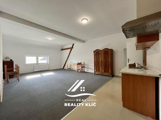 Pronájem bytu 3+1, Opava, Přemyslovců, 87 m2