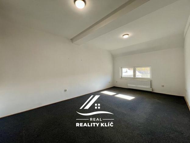 Pronájem bytu 3+1, Opava, Přemyslovců, 87 m2