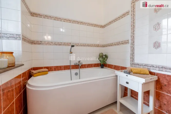 Prodej rodinného domu, Mladá Boleslav - Mladá Boleslav III, Viničná, 350 m2