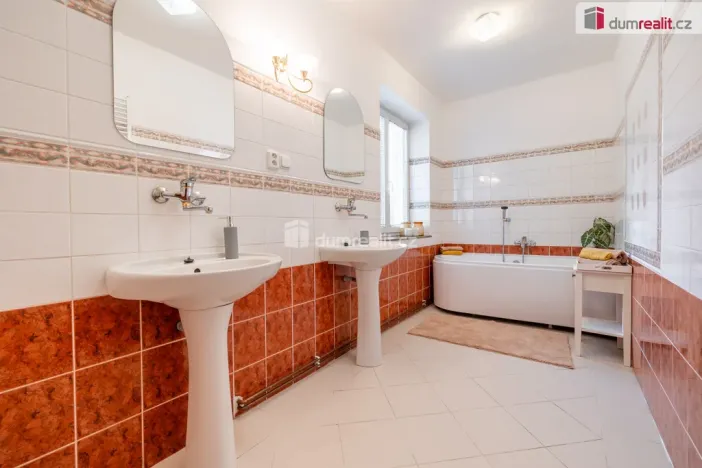 Prodej rodinného domu, Mladá Boleslav - Mladá Boleslav III, Viničná, 350 m2