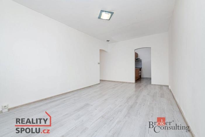 Pronájem bytu 2+kk, Praha - Michle, Ohradní, 42 m2