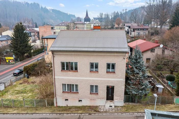 Prodej vícegeneračního domu, Hronov, 200 m2