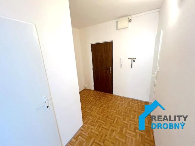 Pronájem bytu 2+1, Děčín, Weberova, 52 m2