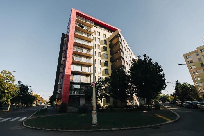 Prodej bytu 2+kk, Praha - Troja, Mazurská, 51 m2