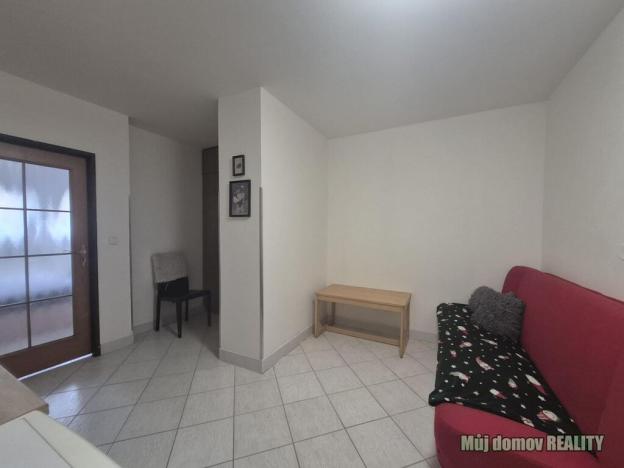 Pronájem bytu 2+kk, Praha - Smíchov, U Santošky, 50 m2