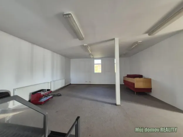 Pronájem kanceláře, Praha - Uhříněves, Kašperská, 100 m2