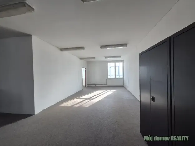 Pronájem kanceláře, Praha - Uhříněves, Kašperská, 100 m2