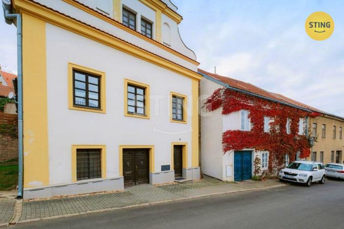 Prodej historického objektu, Mikulov, Na Jámě, 361 m2