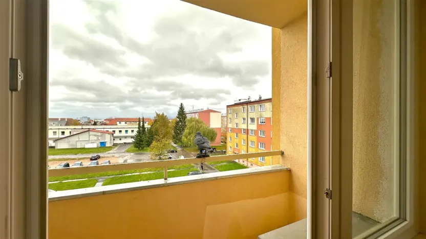 Prodej bytu 2+1, Cheb, Kosmonautů, 51 m2