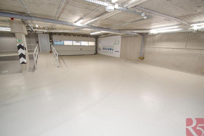 Pronájem bytu 2+kk, Praha - Modřany, Kolmanova, 61 m2