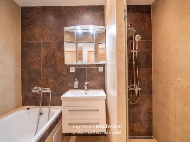 Pronájem bytu 2+1, Brno - Obřany, Fryčajova, 48 m2