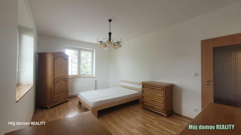 Prodej rodinného domu, Praha - Ruzyně, Pod Karlovarskou silnicí, 260 m2