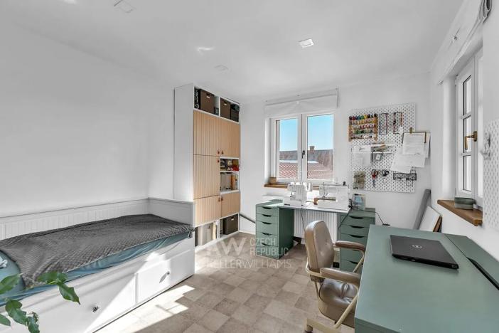 Pronájem rodinného domu, Velim, Palackého, 270 m2