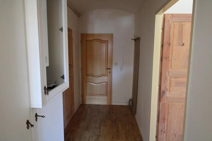 Pronájem bytu 2+1, Karlovy Vary, Pod Jelením skokem, 59 m2