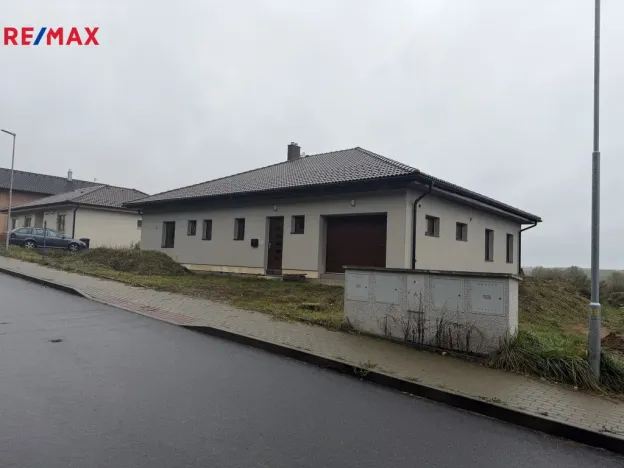 Prodej rodinného domu, Předín, 150 m2