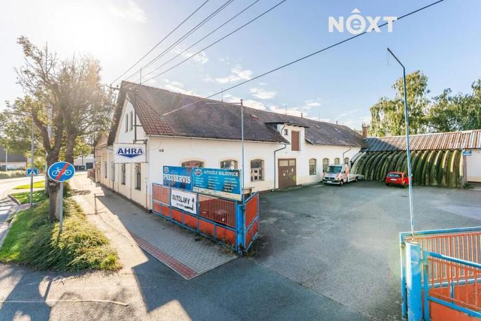 Prodej obchodního prostoru, Hradec Králové, Náhon, 1871 m2