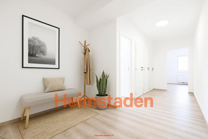 Pronájem bytu 2+1, Ostrava - Poruba, náměstí Boženy Němcové, 71 m2