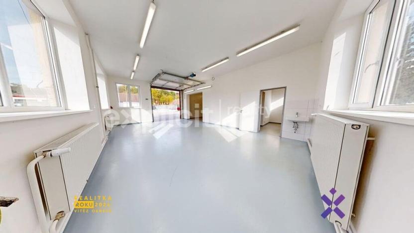 Pronájem výrobních prostor, Zlín, U Tescomy, 174 m2