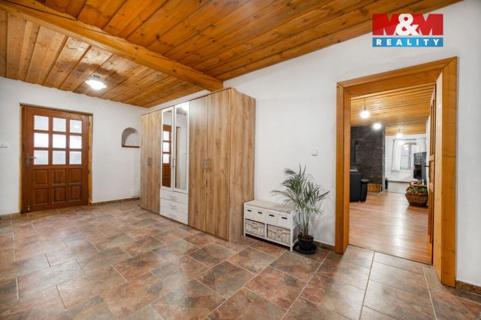 Prodej rodinného domu, Polička - Lezník, 260 m2