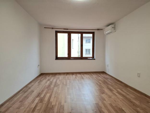 Pronájem bytu 1+1, Dobruška, Šubertovo nám., 28 m2