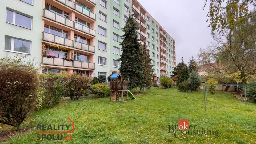 Pronájem bytu 1+1, Chomutov, Jiráskova, 36 m2