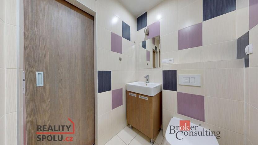 Pronájem bytu 1+1, Chomutov, Jiráskova, 36 m2