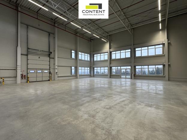 Pronájem výrobních prostor, Ostředek, 10200 m2