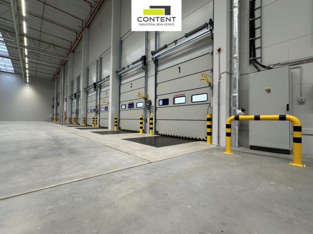 Pronájem výrobních prostor, Ostředek, 10200 m2