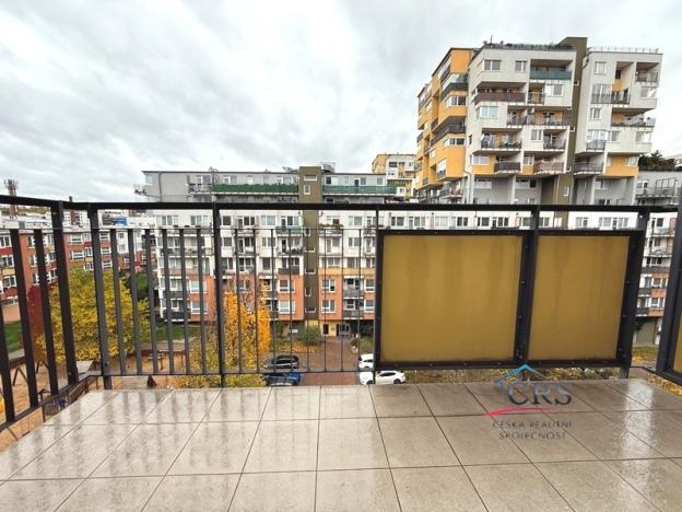 Pronájem bytu 3+kk, Praha - Vysočany, Pod Harfou, 75 m2