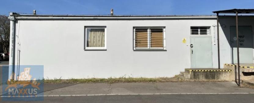 Pronájem skladu, Praha - Horní Počernice, Ve žlíbku, 145 m2