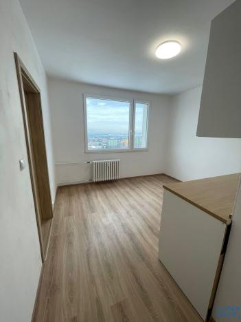 Pronájem bytu 1+1, Jirkov, Krušnohorská, 33 m2