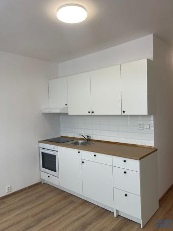 Pronájem bytu 1+1, Jirkov, Krušnohorská, 33 m2