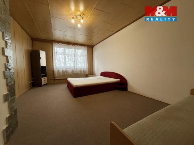 Pronájem bytu 3+1, Blatná, B. Němcové, 70 m2