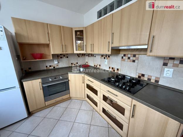 Pronájem bytu 2+1, Mariánské Lázně - Úšovice, Kubelíkova, 62 m2