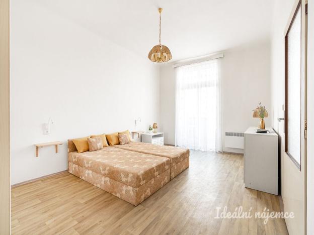 Pronájem bytu 2+1, Praha - Nusle, Mikuláše z Husi, 80 m2