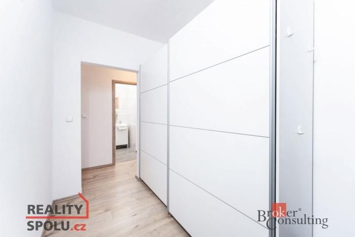 Prodej bytu 4+1, Česká Lípa, Hradecká, 98 m2