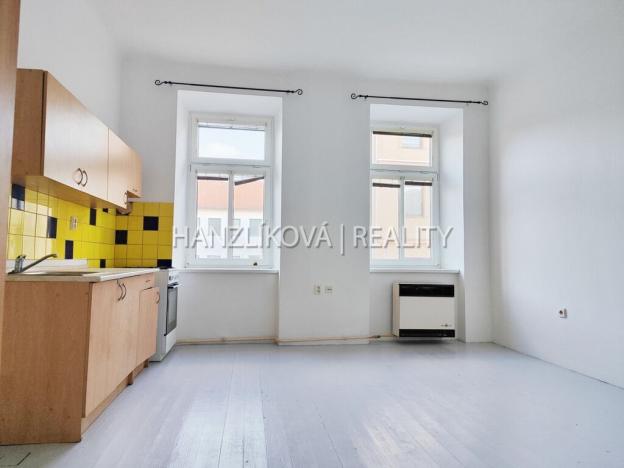 Pronájem bytu 1+kk, České Budějovice - České Budějovice 3, Jírovcova, 34 m2