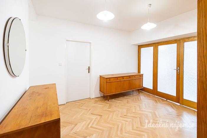 Pronájem bytu 4+kk, Praha - Podolí, Jeremenkova, 94 m2