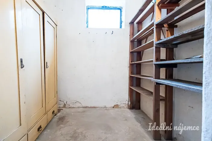 Pronájem bytu 4+kk, Praha - Podolí, Jeremenkova, 94 m2