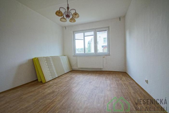 Pronájem bytu 3+1, Javorník, Dukelská, 71 m2