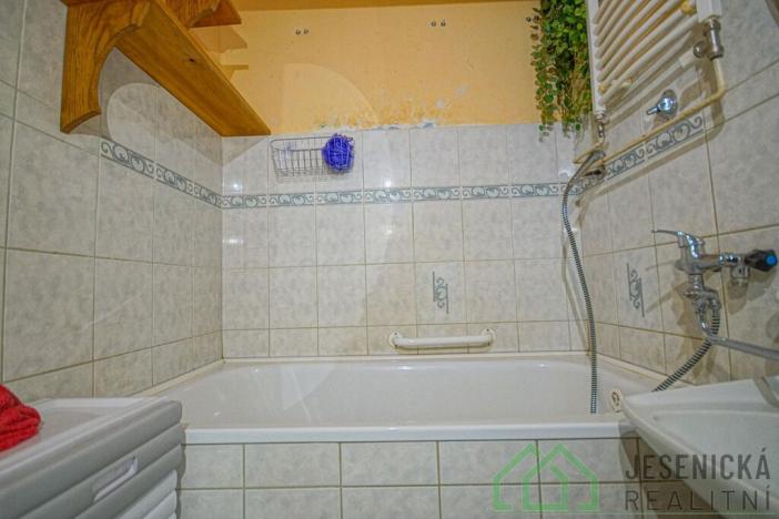 Pronájem bytu 3+1, Javorník, Dukelská, 71 m2