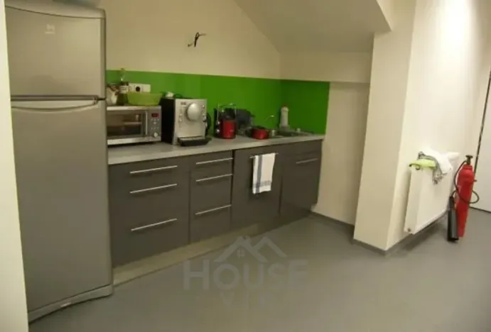 Prodej kanceláře, Praha - Nusle, Pod pramenem, 616 m2