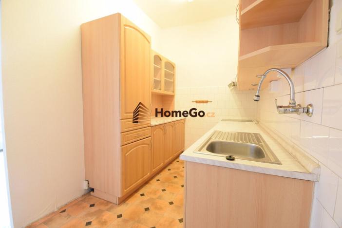 Pronájem bytu 2+kk, Praha - Vinohrady, Hradecká, 69 m2