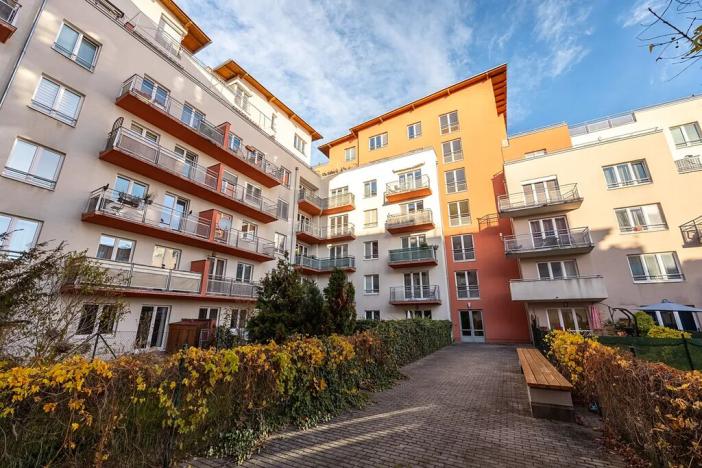 Prodej bytu 3+kk, Praha - Záběhlice, Velenovského, 89 m2