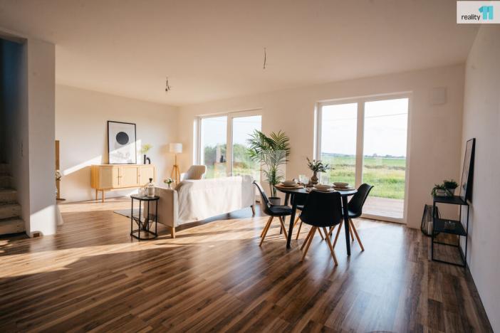 Prodej rodinného domu, Zvěřínek, V průhonu, 125 m2