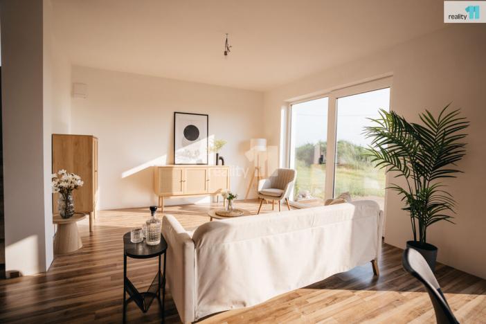 Prodej rodinného domu, Zvěřínek, V průhonu, 125 m2